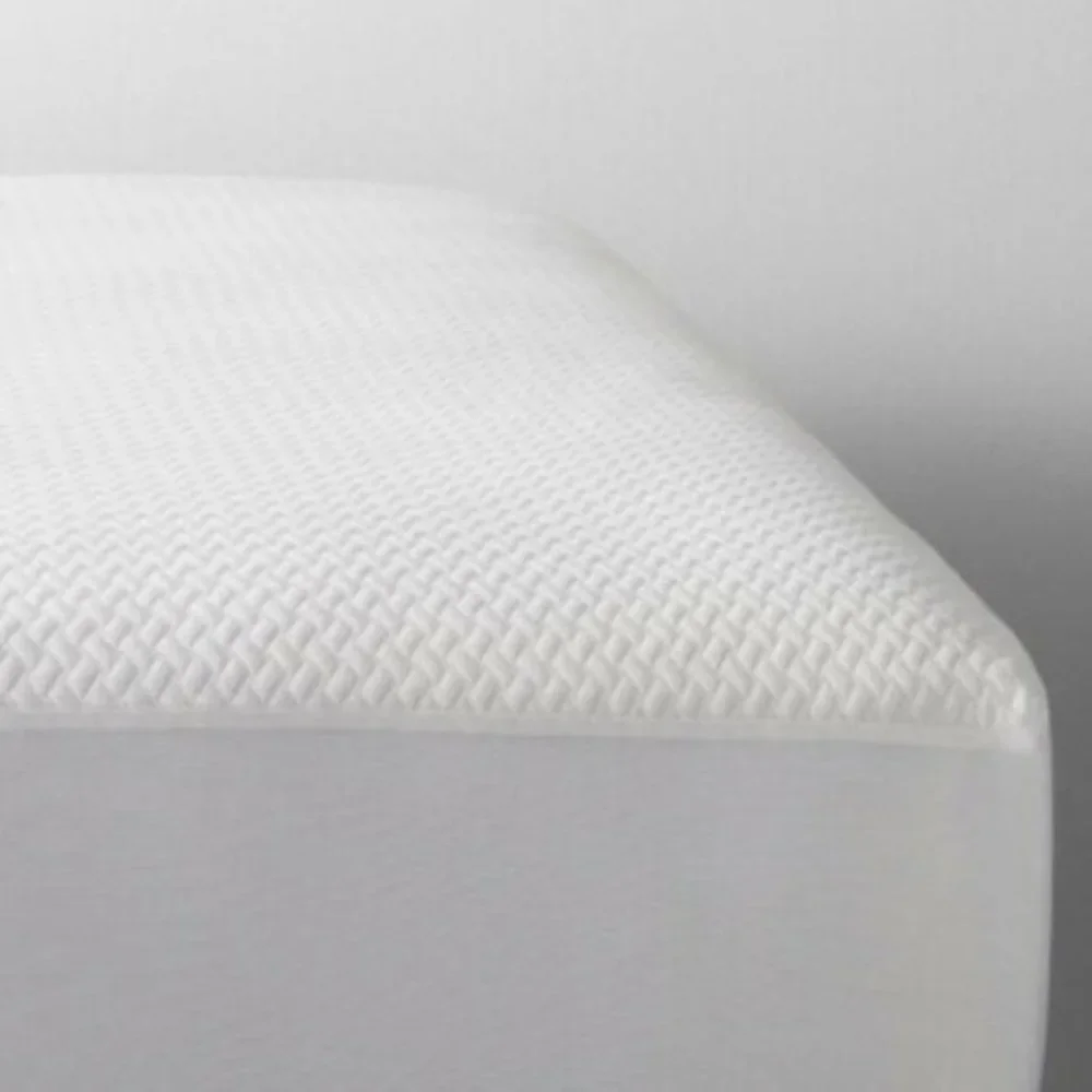 Temperature Balancing Mattress Protector